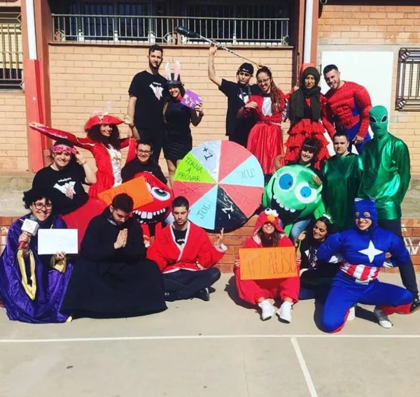 Dinàmiques de pati (Informació juvenil)